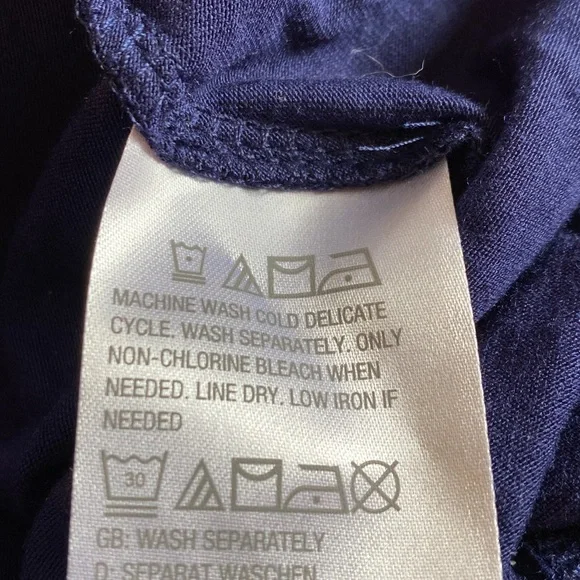 New A587912 Belle by Kim Gravel Rayon Spandex Shrug size XL Color Navy very soft - Picture 5 of 7